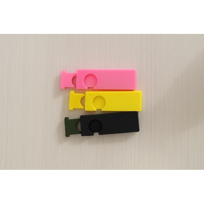 Suporte Multifuncional 3D – Organizador de Cabos e Hastes | 5 Cores Modernas