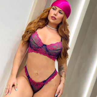 Conjunto De Aro Confeccionado Em Renda Bicolor Com Alça De Regulagem Colchete Duplo e Busto Sem Forro Tanga com Fundo