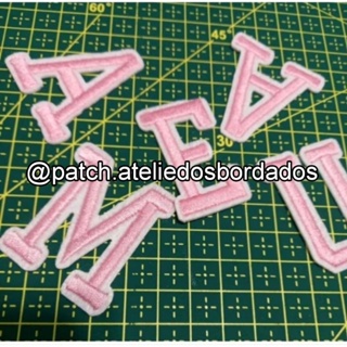 Adesivo de Roupa Aplique Patch Bordado Termocolante Letras Rosa em Oferta na Shopee
