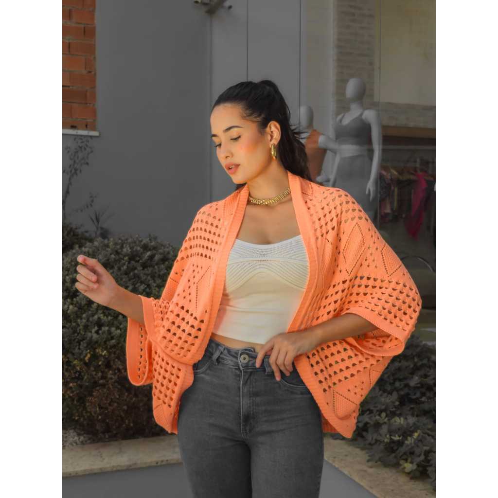 Kimono Feminino Capa Casulo de Tricot Sobreposição Saída de Praia Atemporal Moda Inverno/Verão