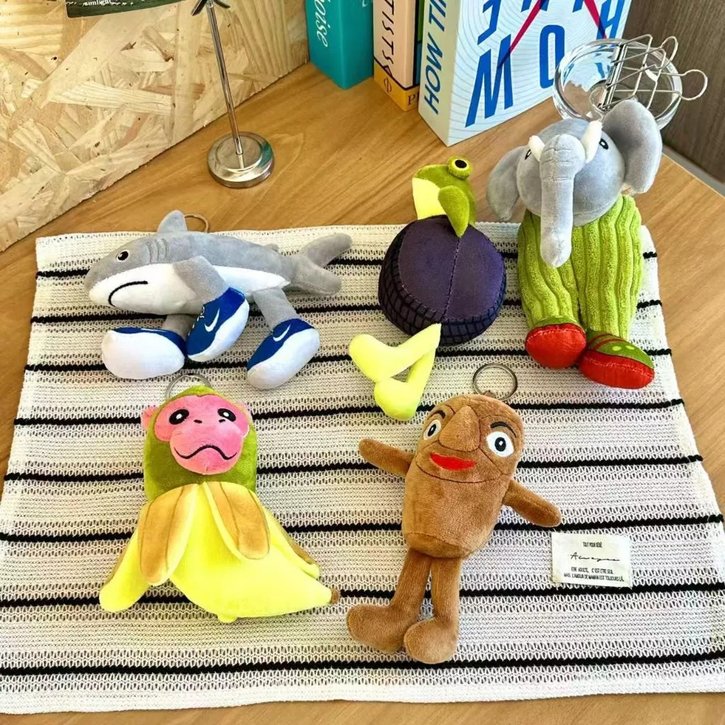 Pelúcia Brainrot Personagem Italiano – Boneca Bombardino Crocodilo Tralero Tralala Tung Sahur Colecionável em Oferta na Shopee