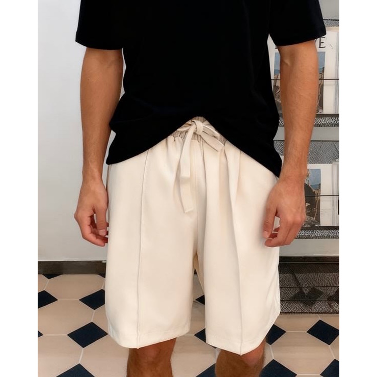 Estilo e conforto no seu dia a dia — bermuda de verão com design original e toque moderno. em Oferta na Shopee