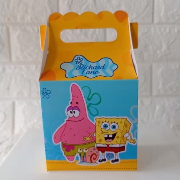 KIT 10 CAIXINHAS MALETA PERSONALIZADA BOB ESPONJA ( PEGUE E MONTE ) LEMBRANCINHA FESTA INFANTIL ANIVERSÁRIO MIMO