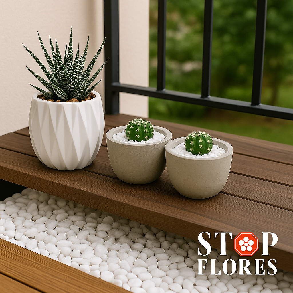 Pedra Seixo N0 Branco Dolomita Polida 2KG – Ideal para Vasos e Arranjos de Mesa com Acabamento Fino
