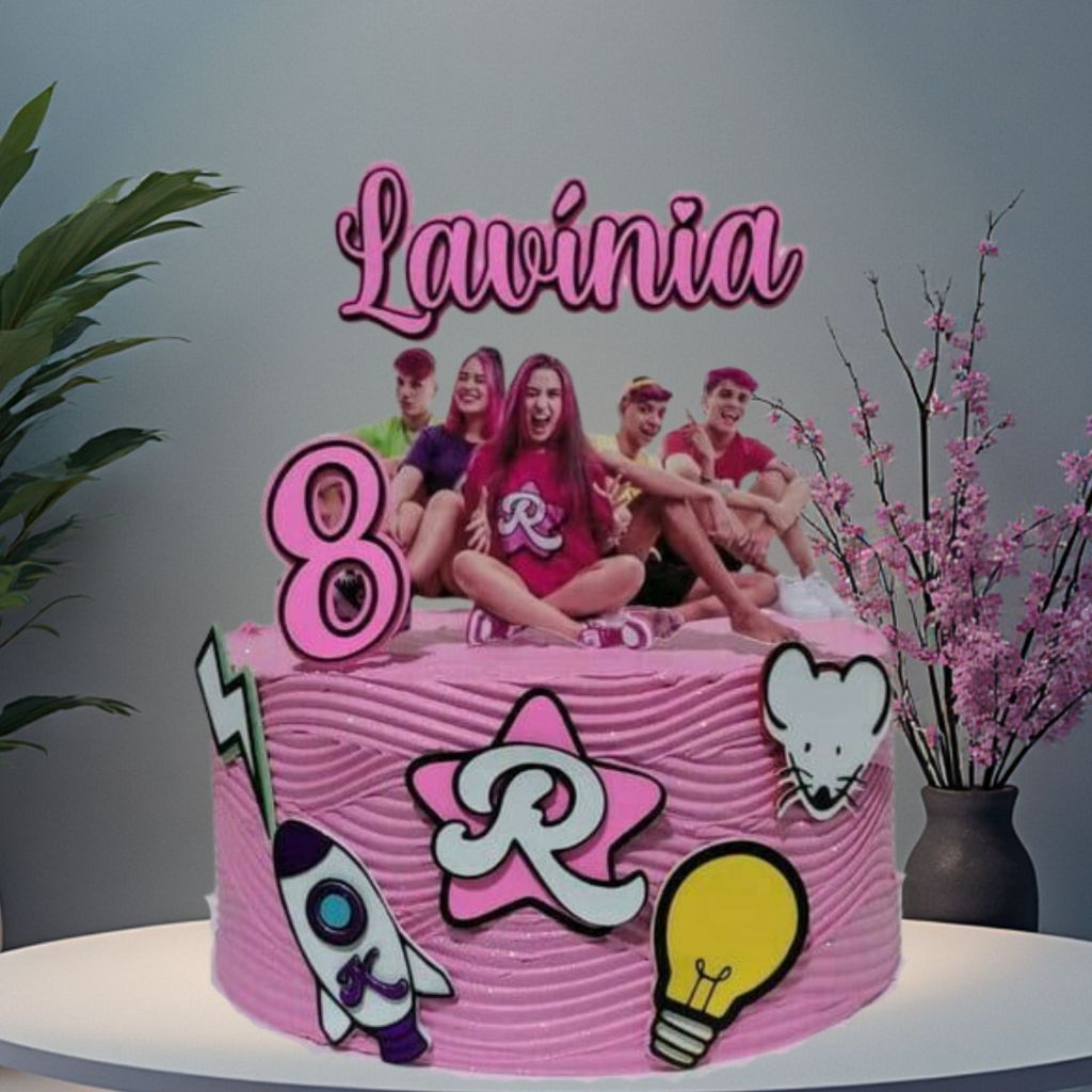 Topo de bolo Emilly Vick Personalizado com Nome e idade em Oferta na Shopee