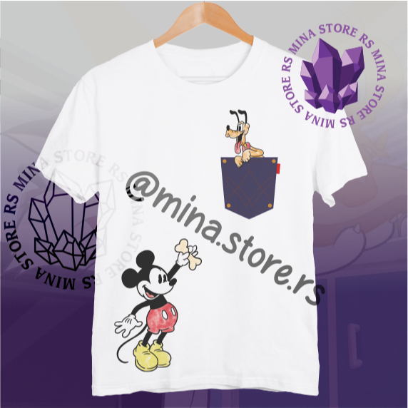 Camiseta Feminina, Unissex ou Infantil Pluto Bolso Mickey Estampa de Alta Qualidade