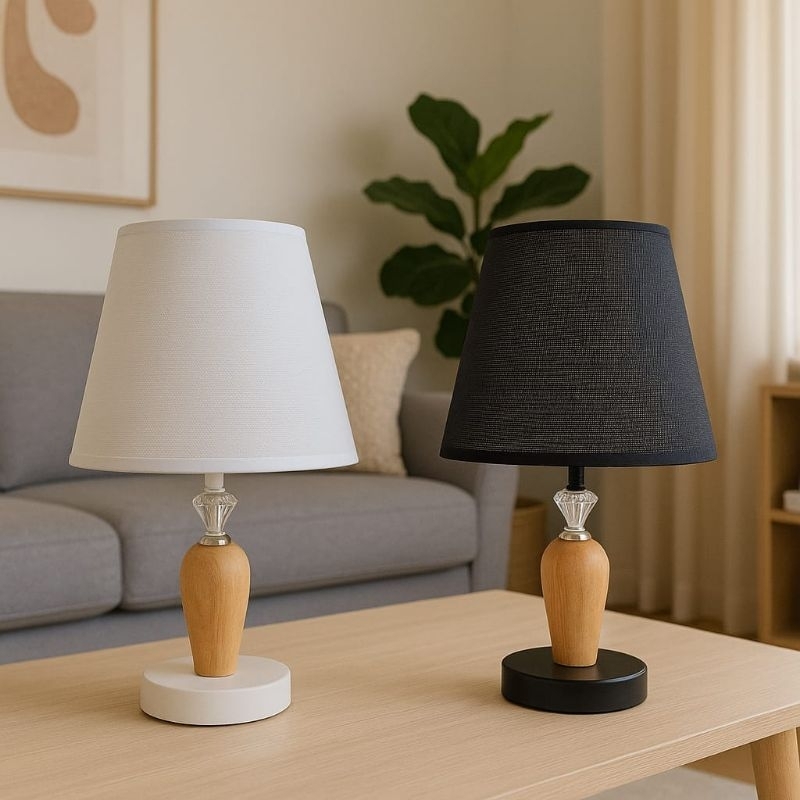 Abajur de Mesa/criado mudo Bivolt - decoração- casa- importado- presente Natal