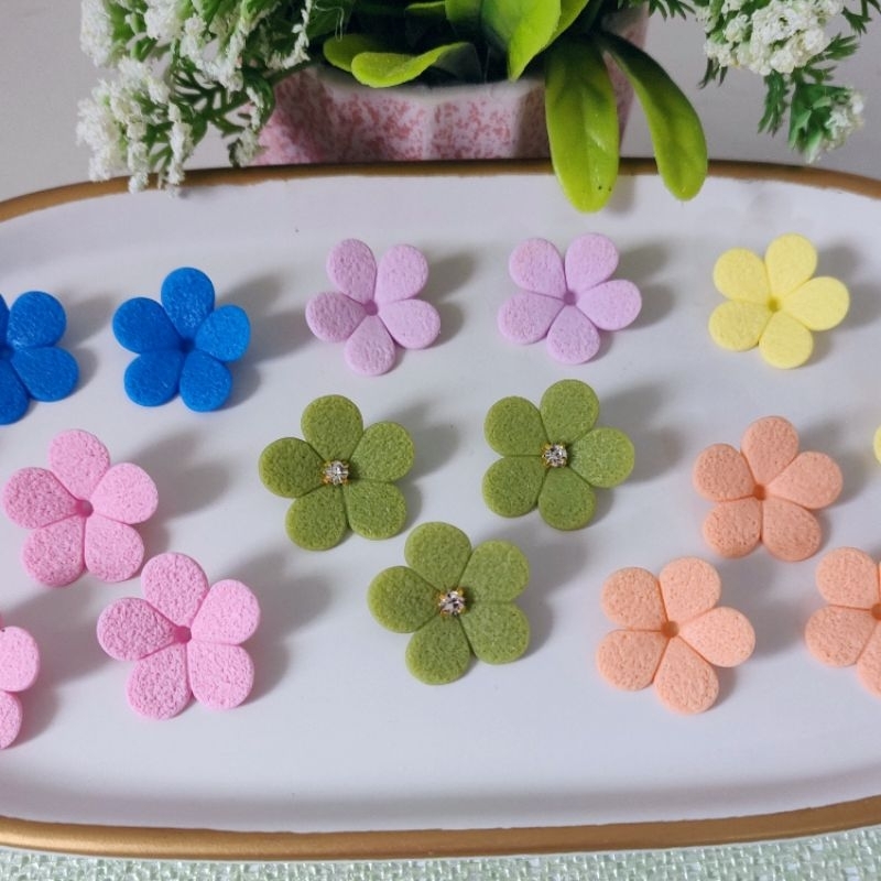 Flores de Biscuit Ternurinha com 2cm