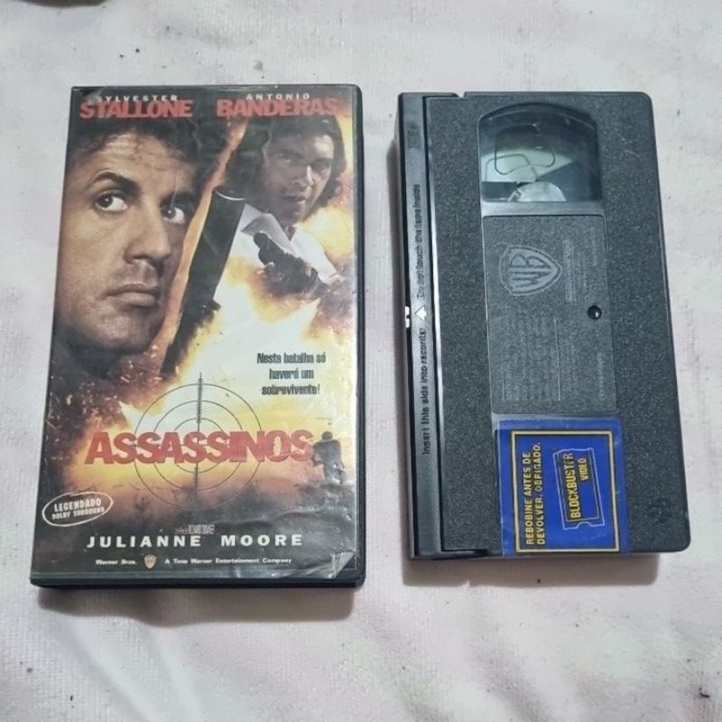 VHS – Assassinos (1995) | Legendado | Ação e Suspense | Sylvester Stallone & Antonio Banderas