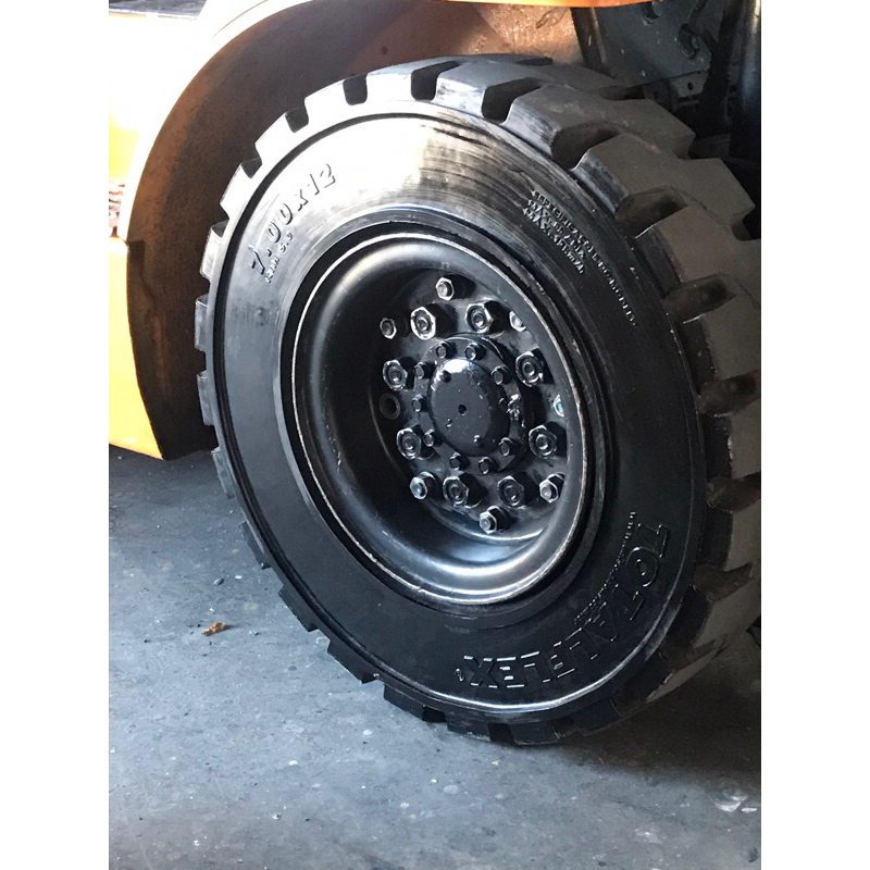 1 pretinho automotivo baba  de camelo concentrado  500ml pneu  pretinho