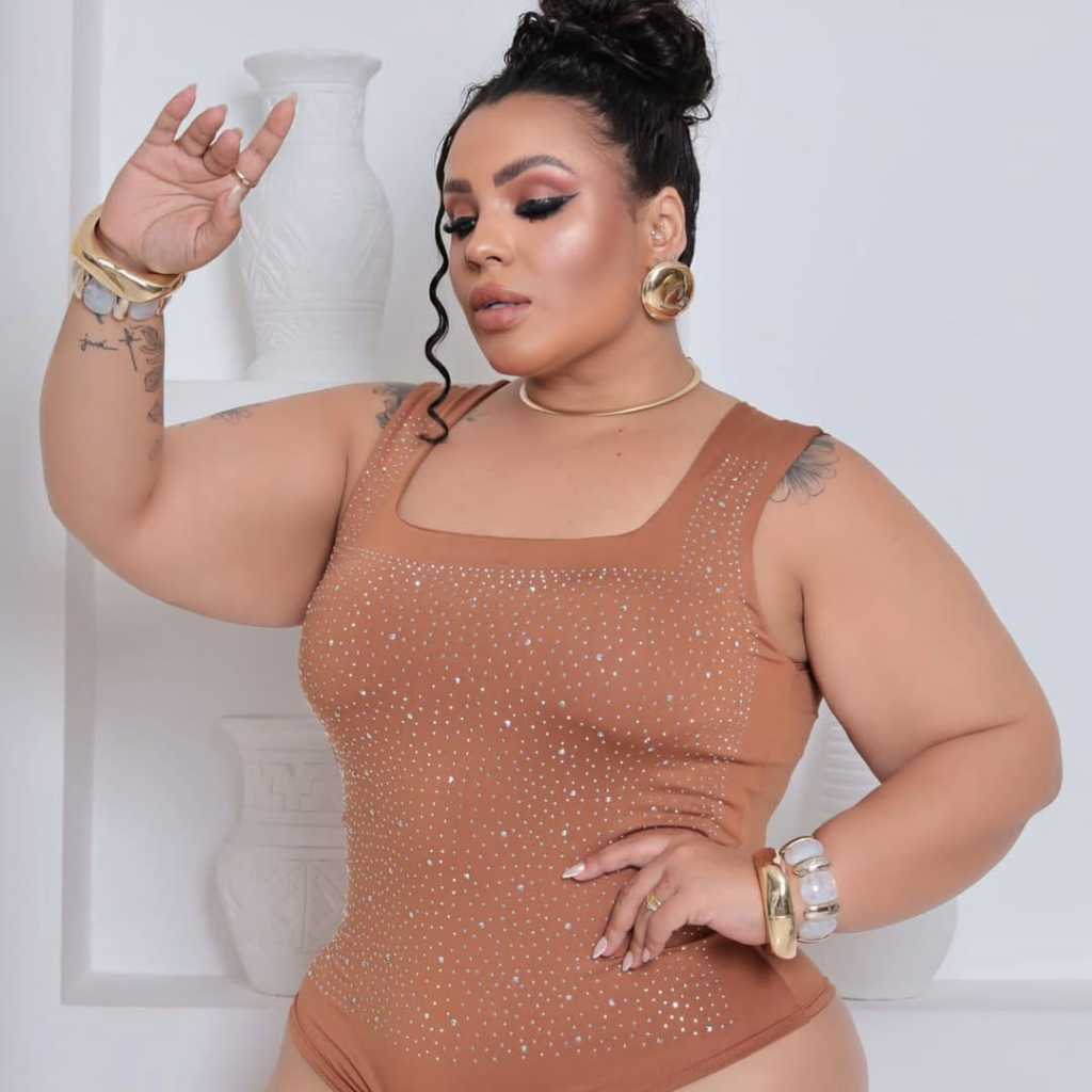 BODY ALÇA GROSSA PEDRA CHEIA COM STRASS PLUS SIZE G1