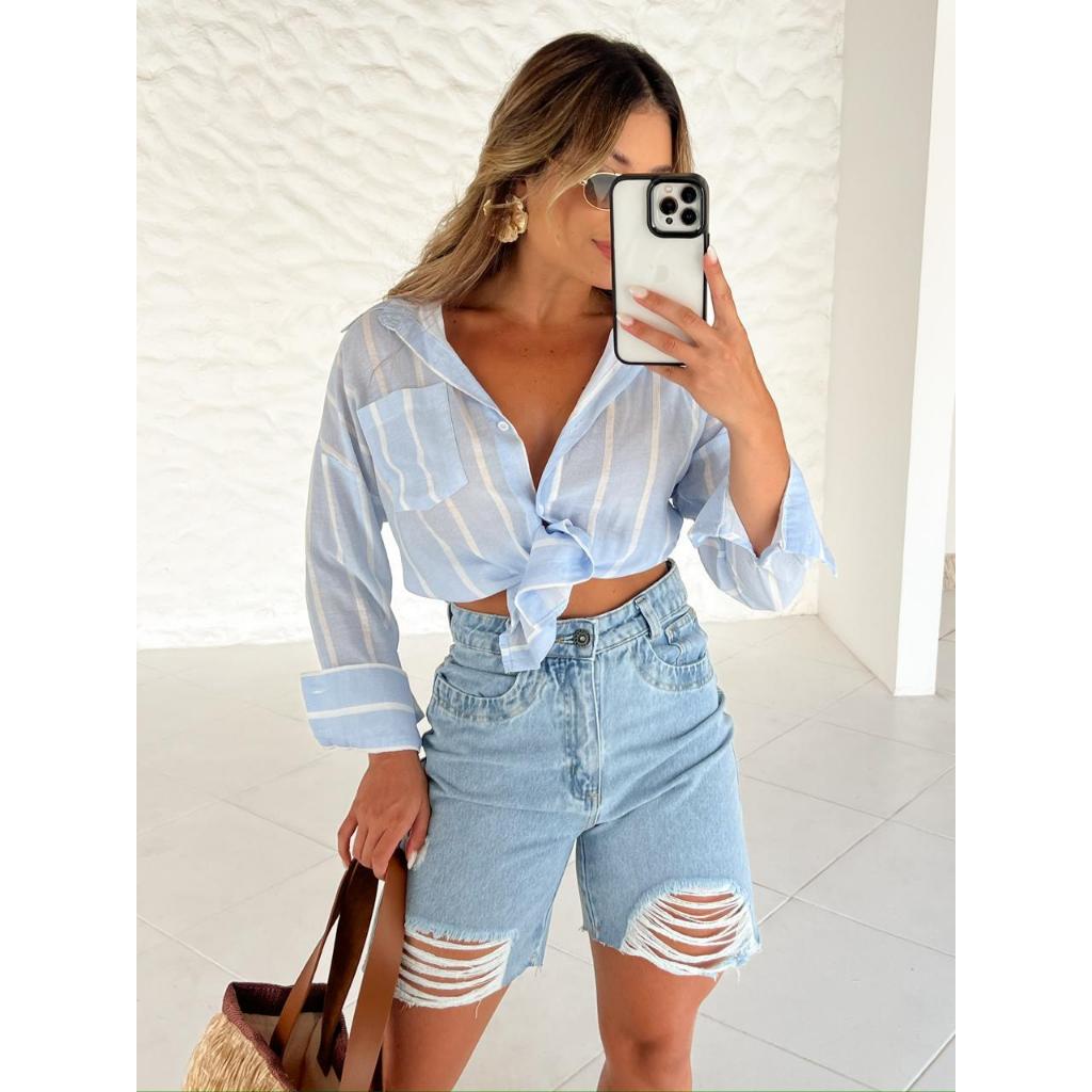 Bermuda jeans short feminino destroyed desfiado cintura alta