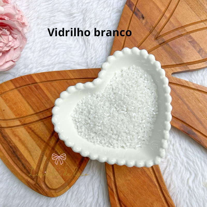 Vidrilho Branco 50g e 100g Miçanga passante tubo 1mm-4000 pçs aprox. brilhante ideal para artesanatos em geral em Oferta na Shopee