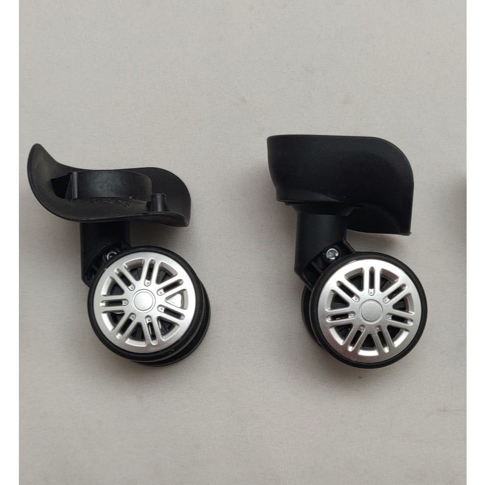 Rodinhas Duplas (par - com duas rodas) Giratórias Para Malas Com Rodas 360 Serve para todos os tamanhos de malas.