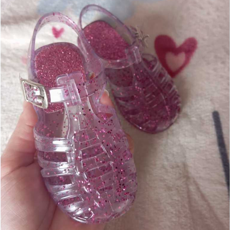 Sandália Infantil Aranha Feminina: Conforto e Leveza Delicada Várias Cores Flexível Antiderrapante Bebê 18 ao 24