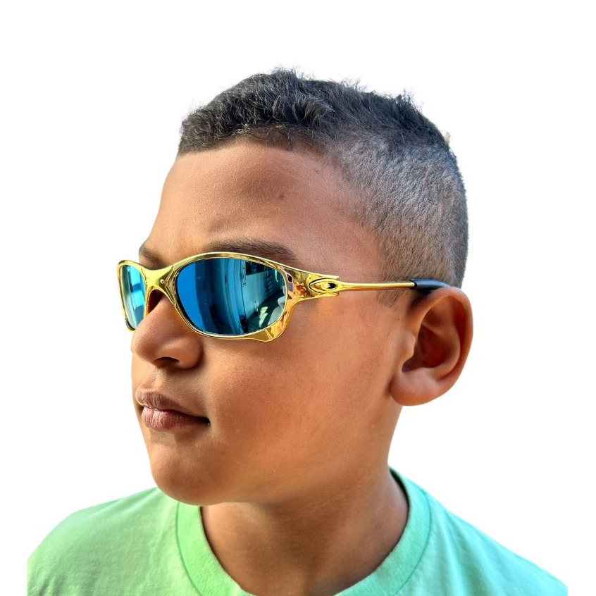 Óculos infantil  de 02 a 9 anos + brinde em Oferta na Shopee