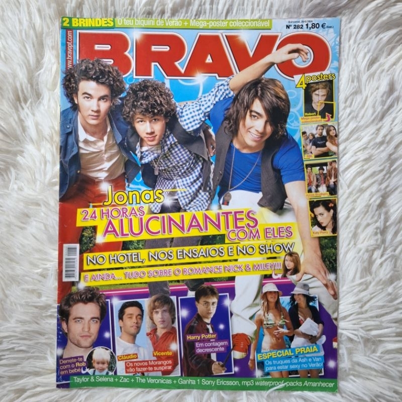 Revista Bravo Importada/Internacional Jonas Brothers,Miley,Selena Gomez,Lady Gaga,Britney,Ashley Tisdale,Harry Potter