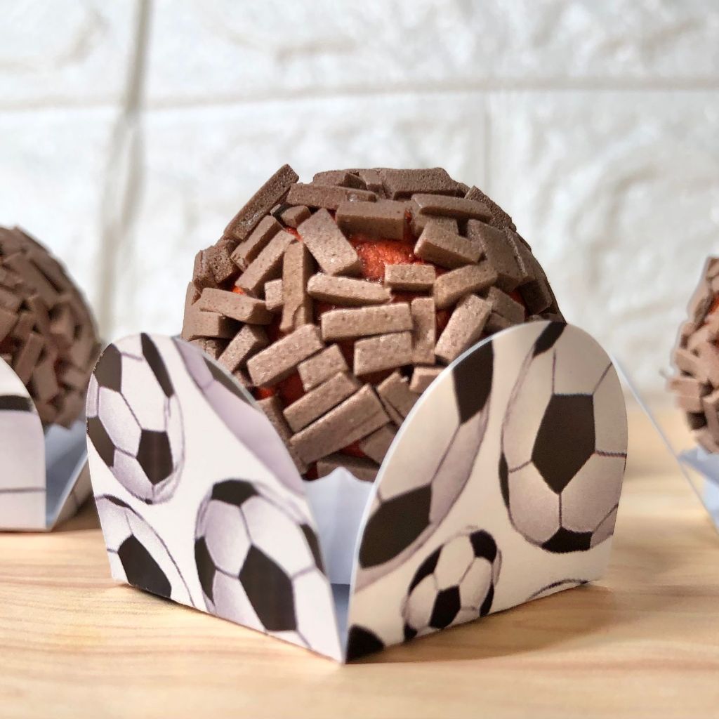 Forminhas de Doce Copa Bola Futebol 4 Pétalas  Festa, Aniversário, Brigadeiro