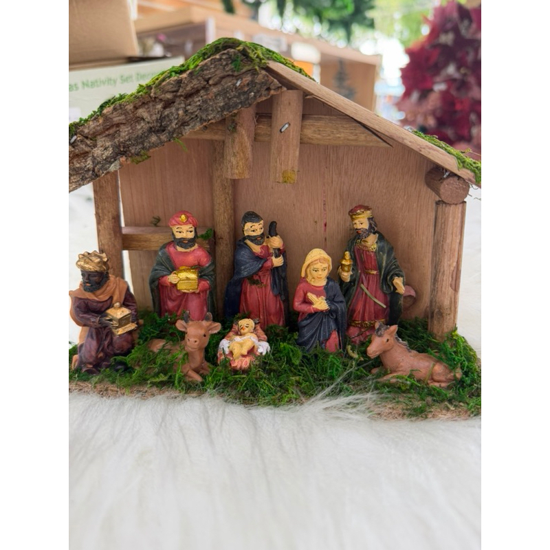 Presépio de Natal com Personagens: Onde Comprar | BuscaProdutos