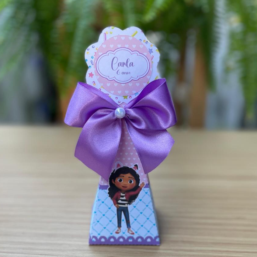 Lembrancinha personalizada CASA MAGICA DA GABY / lembrancinha aniversario CASA MAGICA DA GABBY caixa piramide