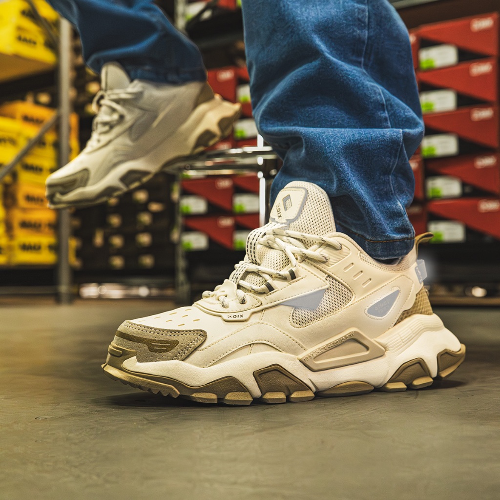 Tênis para Corrida Masculino Branco: Onde Comprar | BuscaProdutos