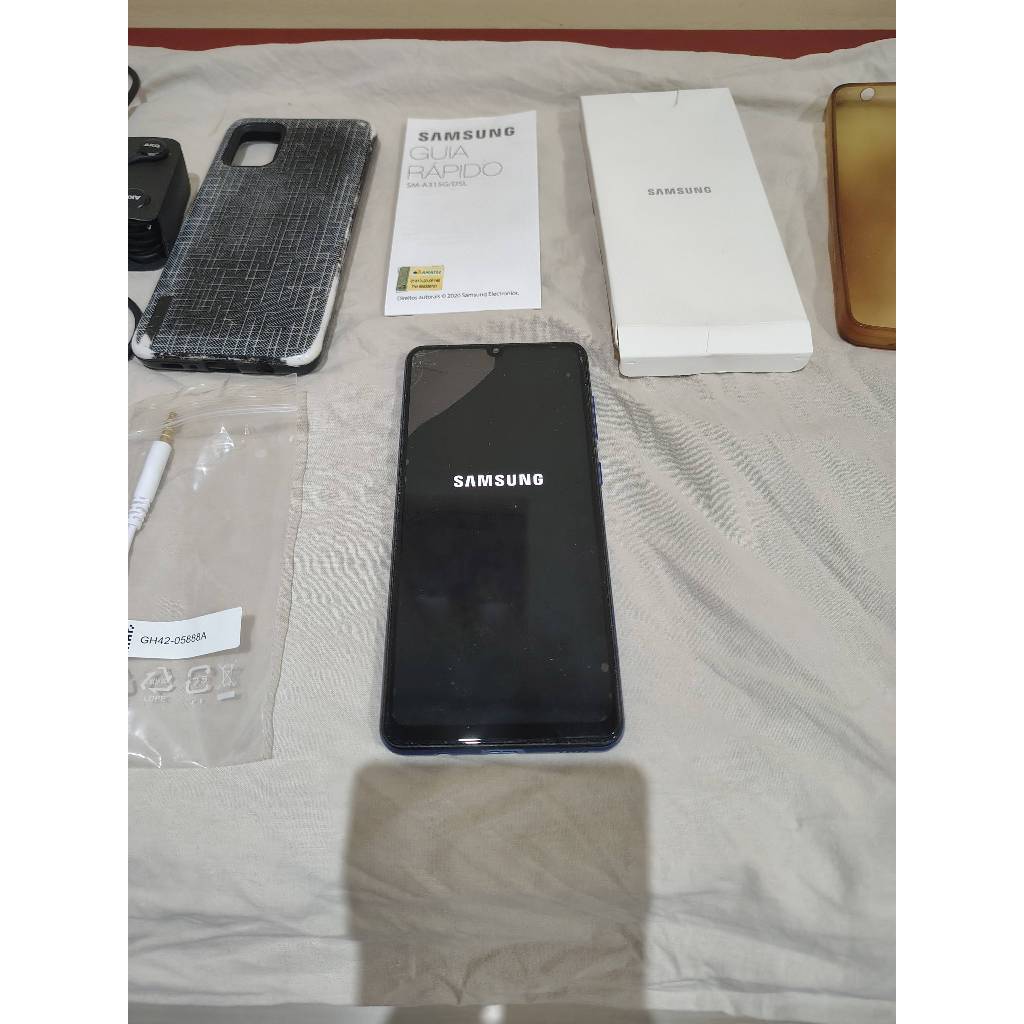 SmartPhone Samsung A31 128gb 4gb ram 48mpx (com detalhe na Tela)