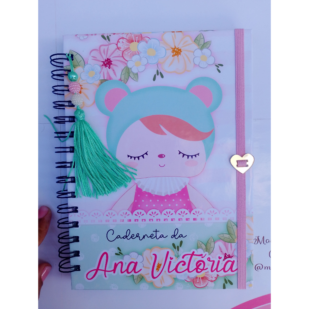 Caderneta de Vacinação Infantil Personalizada | Ursinha Floral | Nome da Criança + Pingente Decorativo