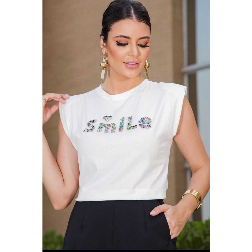 T-shirt Feminina Pedraria Blusa Bordada Casual Premium