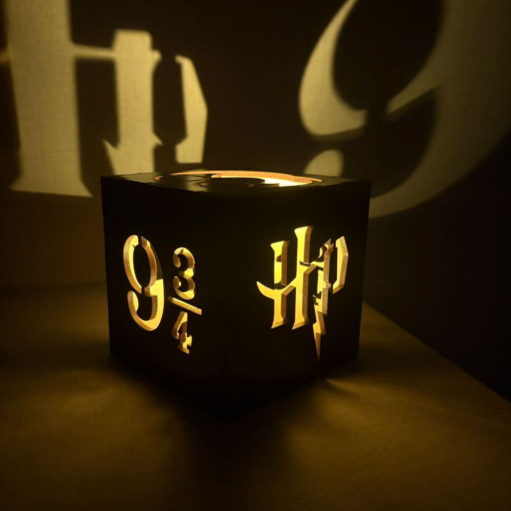 Luminária Decorativa Harry Potter Caixa MDF com Vela LED