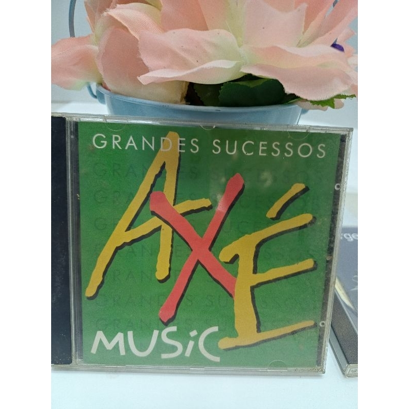 cd de música Grandes sucessos axé music ( usado)