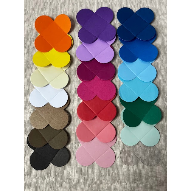 500 forminha 4 petalas 3x3 brigadeiro, doces finos, trufas 500 unidades 500 MM FESTAS em Oferta na Shopee