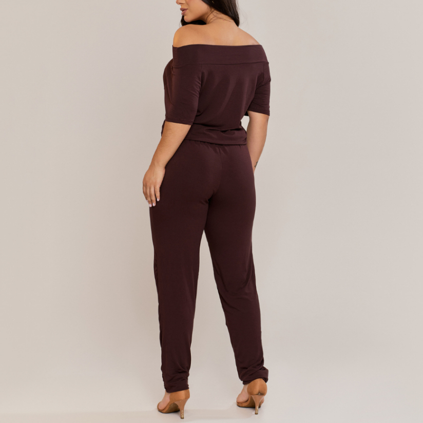 Macacão Feminino em Viscolycra Ombro a Ombro com Amarração na Cintura e Bolsos Laterais Casual