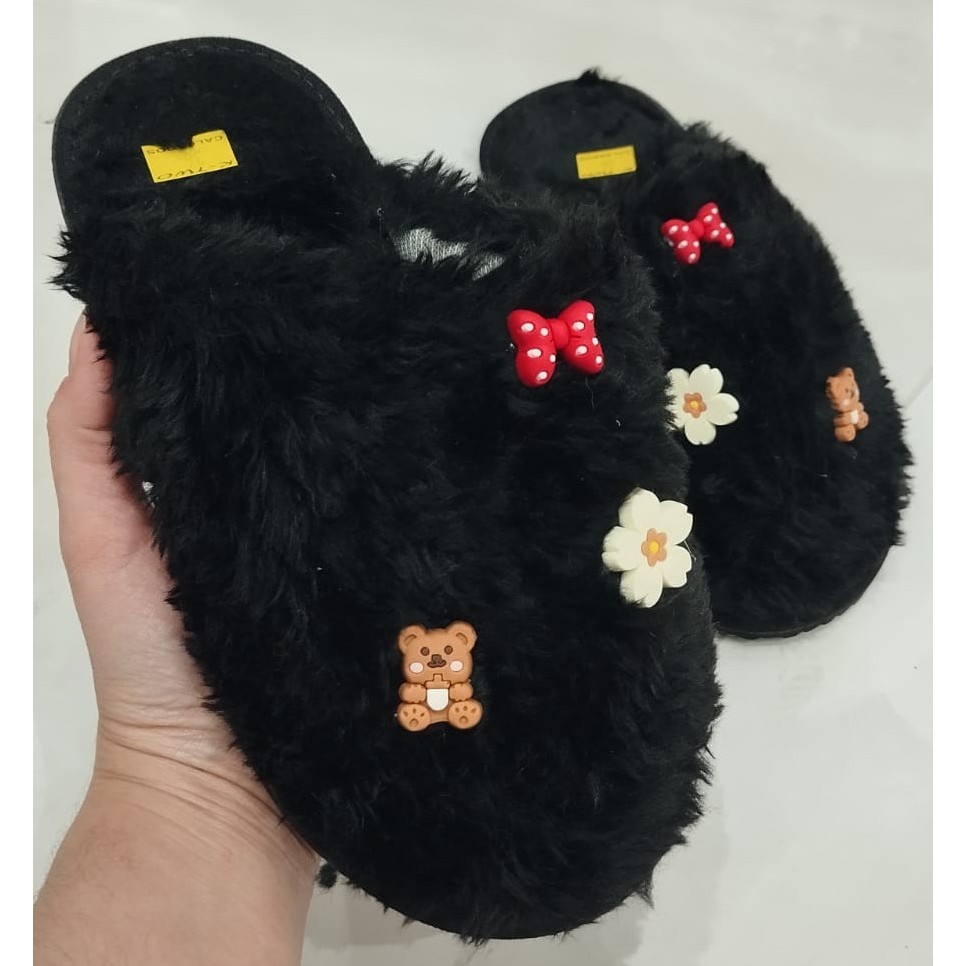 Pantufa de Pelúcia Com Enfeites Sortidos Coloridos Confortável Antiderrapante Chinelo de Quarto em Oferta na Shopee