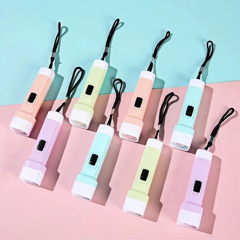 Kit Com 10/15/20/30 Peças Mini LED Lanterna Colorida Candy Com Corda Para Chaveiro e Lembrancinha e brindes de Festa