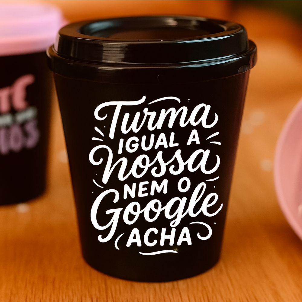 Mini Copo 200ml C/Tampa Bucks Personalizado em DTF – Lembrancinha de Natal, Ano Novo, Aniversário para qualquer ocasião
