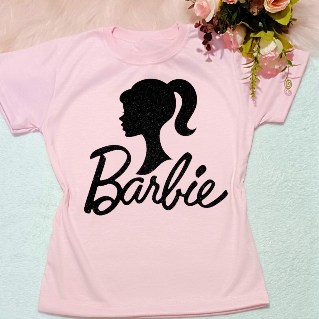 CAMISETA CAMISA BLUSA TSHIRT ESTAMPADA DESENHO ANIMADO FILME  BARBIE TENDENCIA MODA INFANTIL JUVENIL em Oferta na Shopee