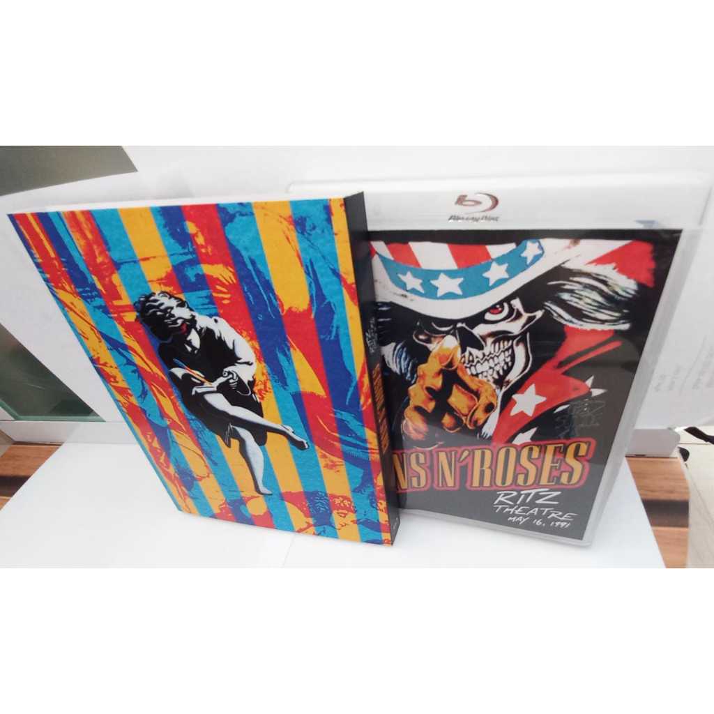 Blu-ray Guns N' Roses - Ritz Theatre 1991 - Edição exclusiva com luva, estojo transparente e Cards exclusivos!