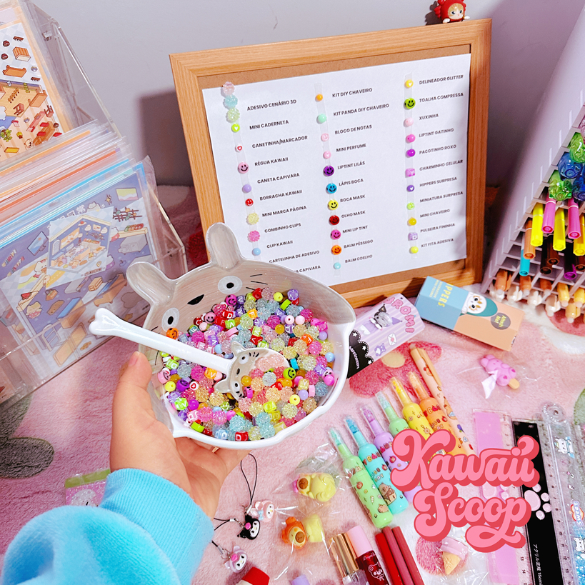 Kawaii Scoop - Caixa Surpresa Itens Papelaria Acessórios e Maquiagem - Presente em Oferta na Shopee
