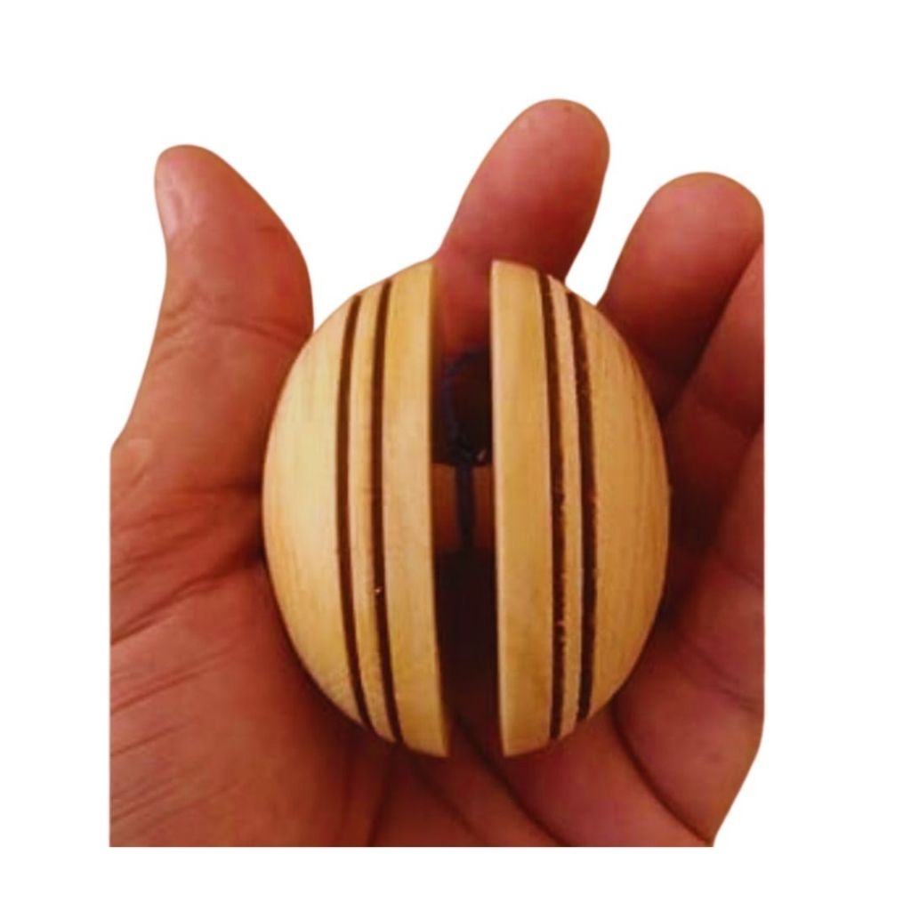 Ioiô de Madeira Artesanal com Ponteira – Qualidade e Estilo Clássico!