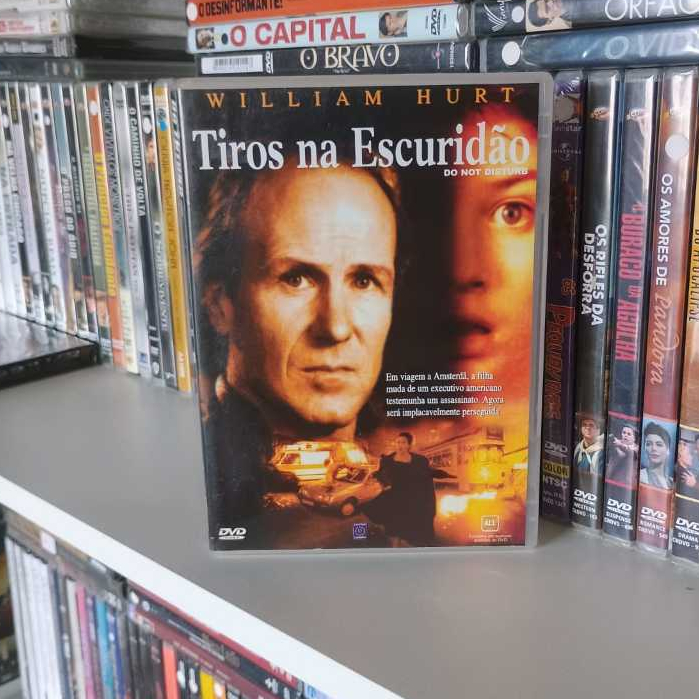 DVD TIROS NA ESCURIDÃO (DUBLADO)