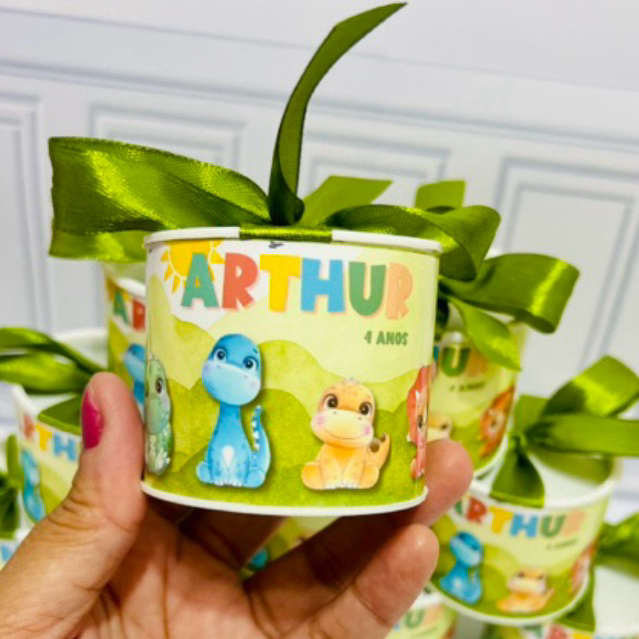Kit Tubolata Personalizada 5x6cm com Laço – Lembrancinha Festa Infantil / Aniversário/ Batizado / Dinossauro / Dino Baby
