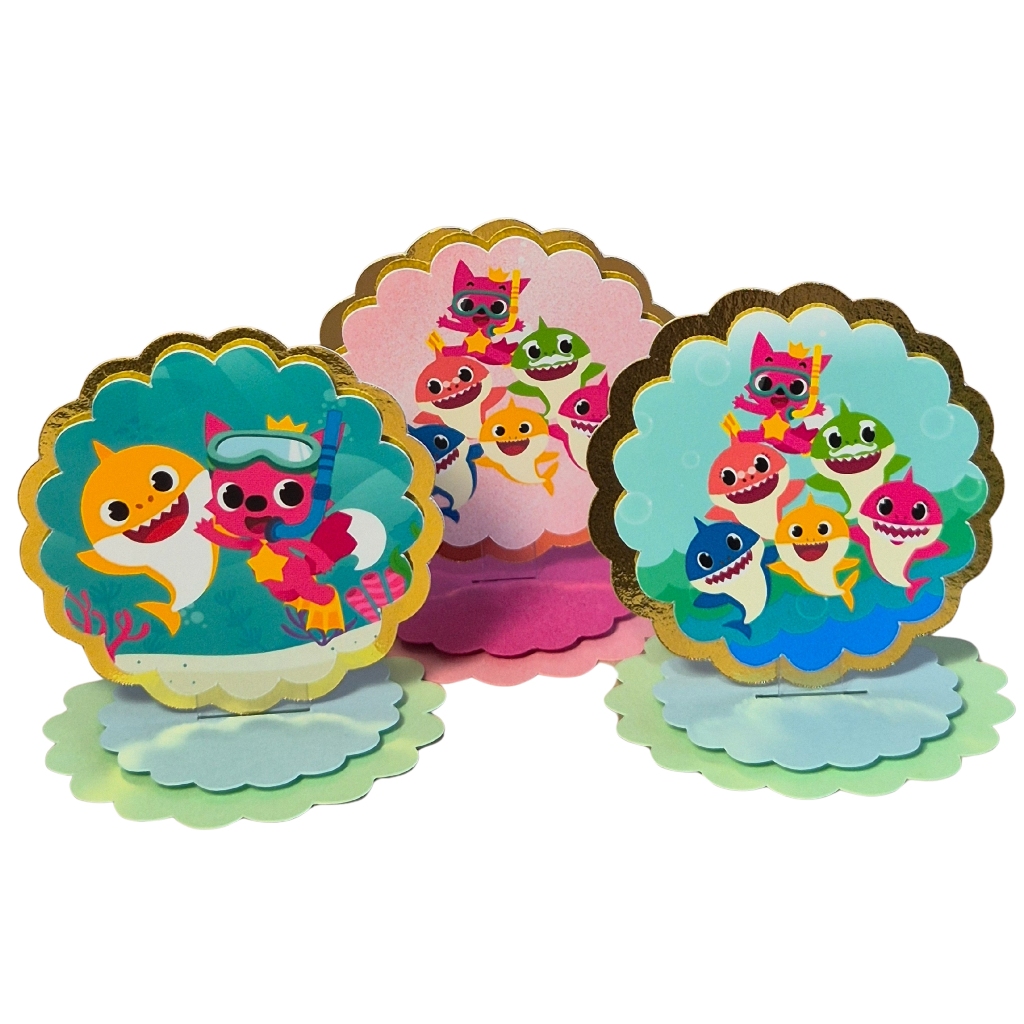 Tag aplique 3D em pé Baby Shark menino e menina -  lamicote dourado lembrancinhas personalizadas
