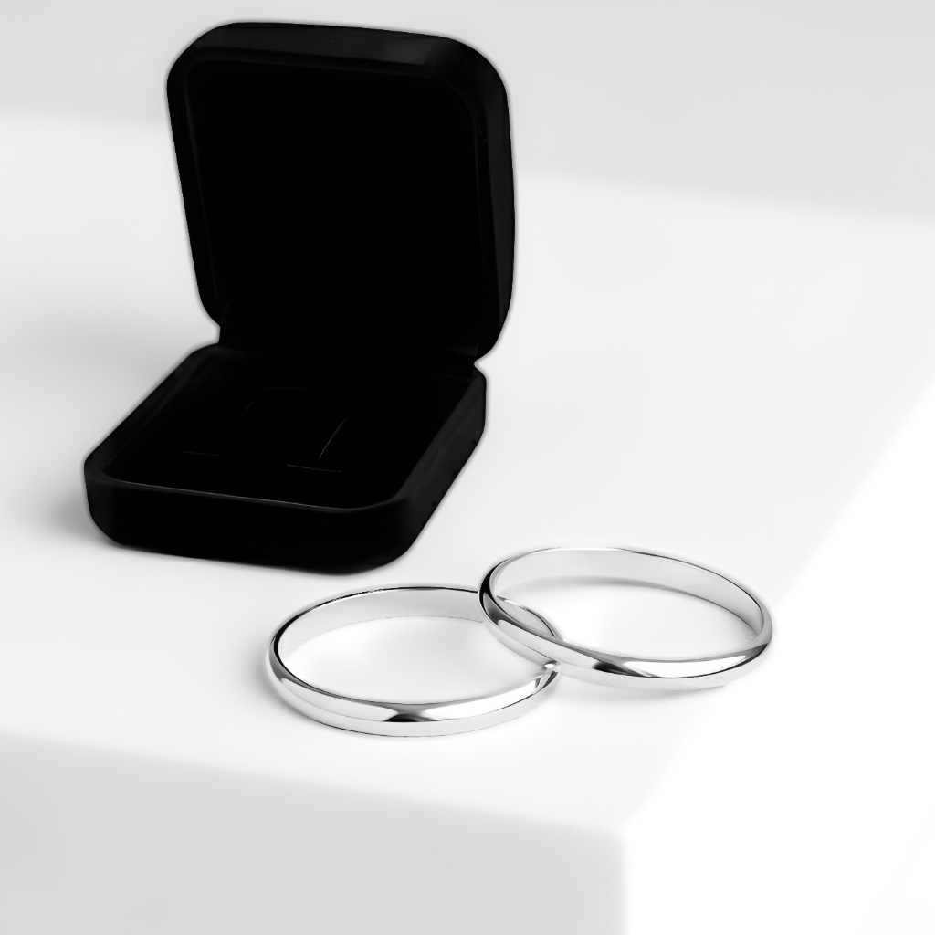 Kit Par de Alianças Casal com Caixinha Aliança 2mm Unissex Compromisso Noivado Banhado a Prata