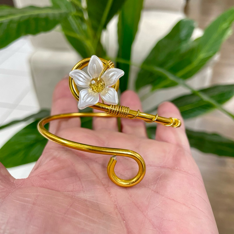 Bracelete Exclusivo Simples Flor Moderno sob Medida Não Oxida em Oferta na Shopee