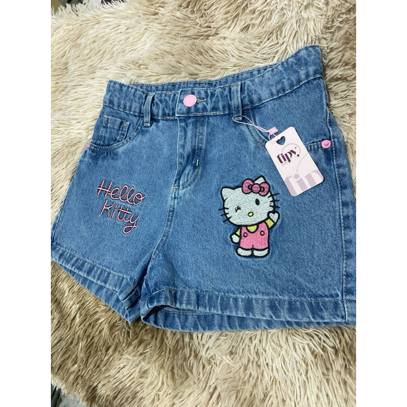 Shorts jeans, Hello kitty verão.