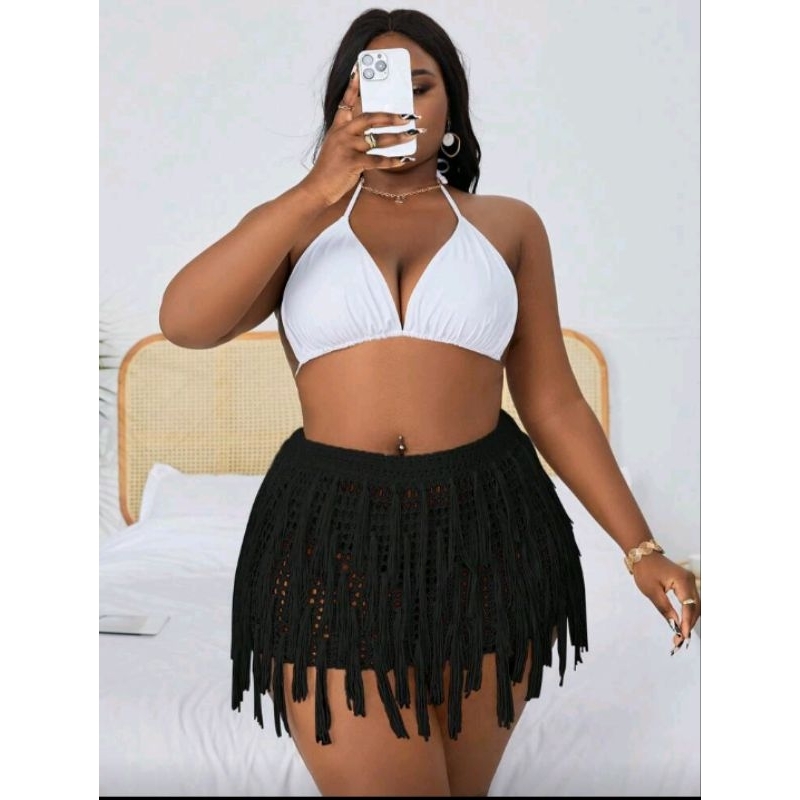 Saia em crochê com franjas moda feminina verão praia feito a mão com cinto regulável