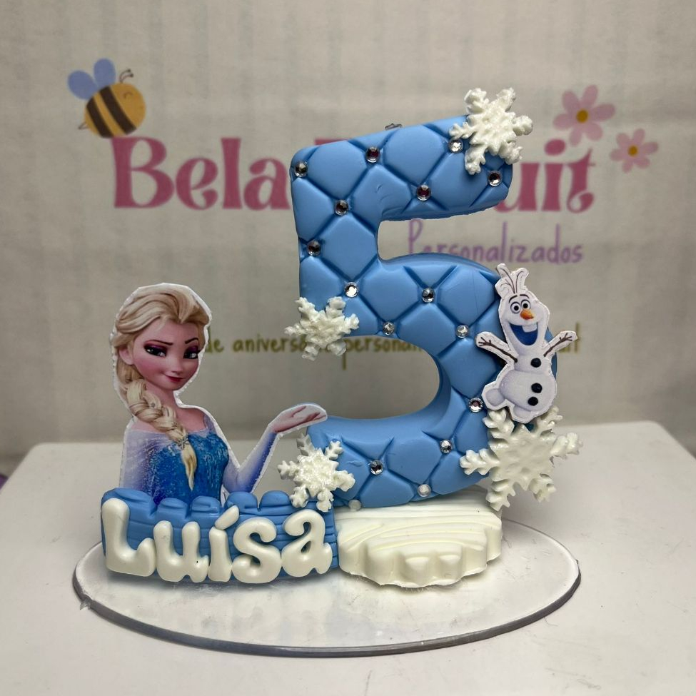 Vela de Aniversario Personalizada em biscuit Froz. Elza