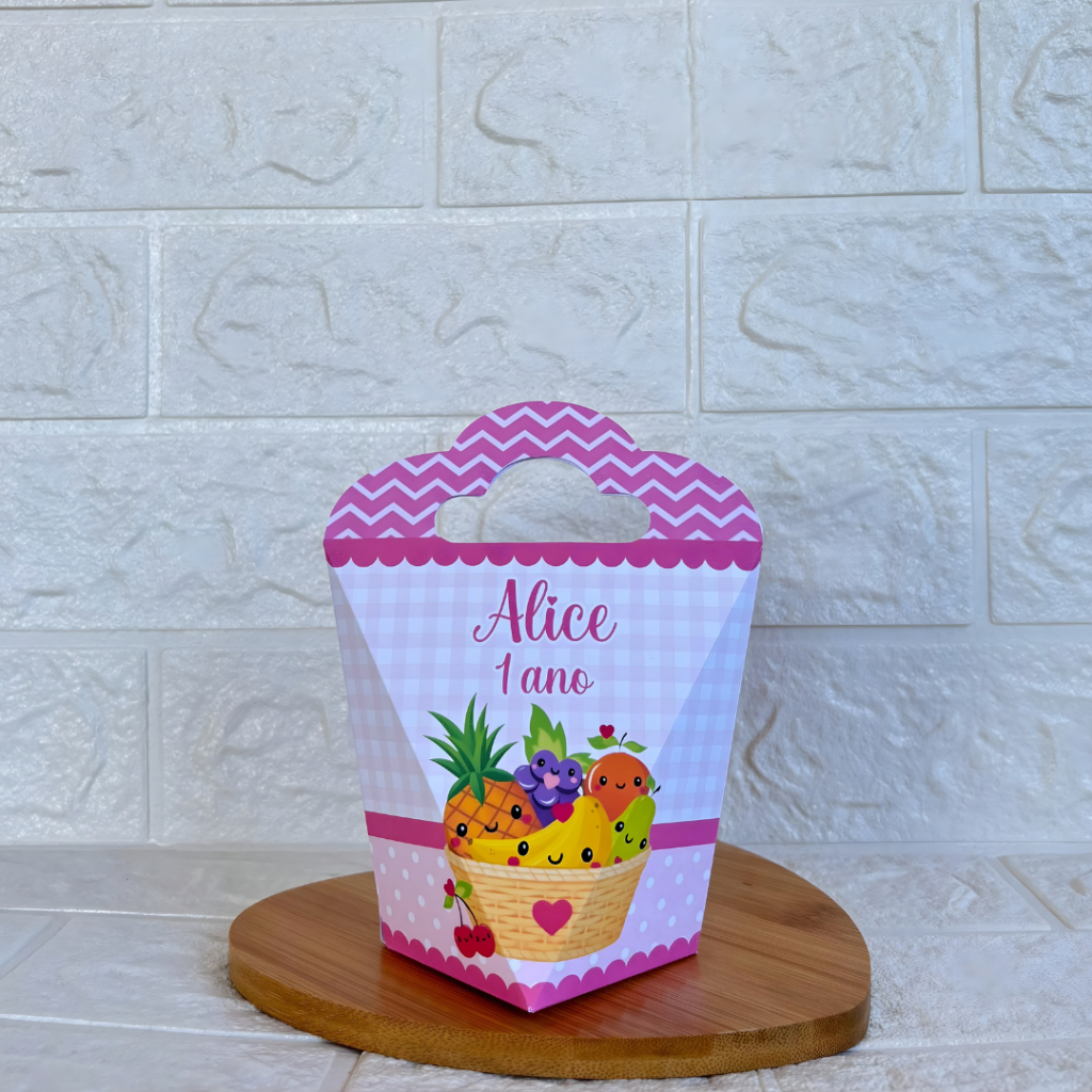 PEGUE E MONTE - Caixinha Coração Triangulove personalizada Frutinhas -  Lembrancinhas -  Festa de Aniversário