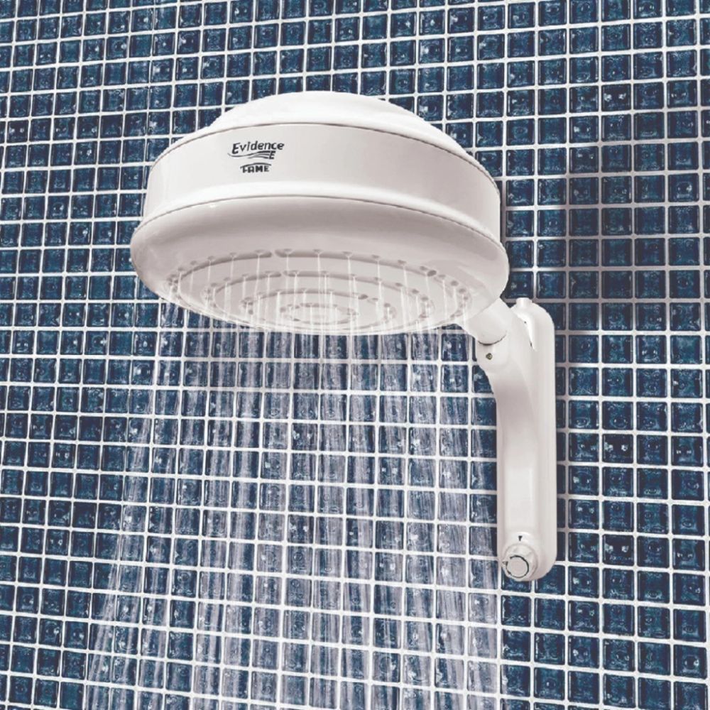 Ducha Evidence Eletrônica FAME 220V 6800W com Controle Gradual de Temperatura e Super Espalhador