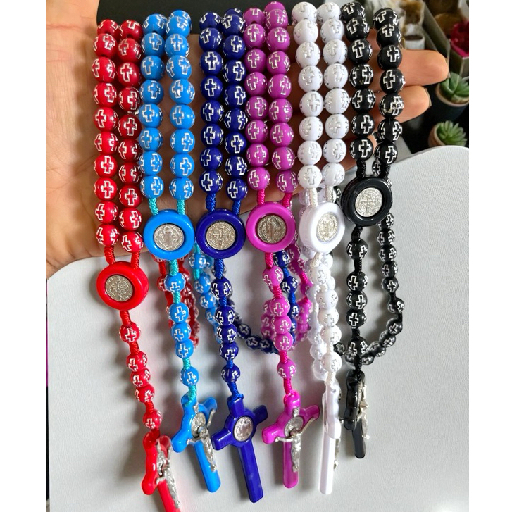 Terço Católico Colorido São Bento em Oferta na Shopee